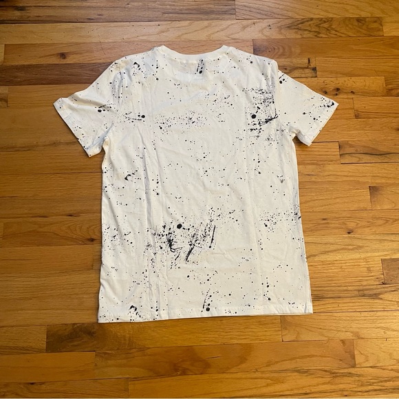 Boys, H&M Crewneck Tee - Picture 3 of 5